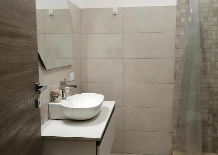 Apartment New Varese Venus *