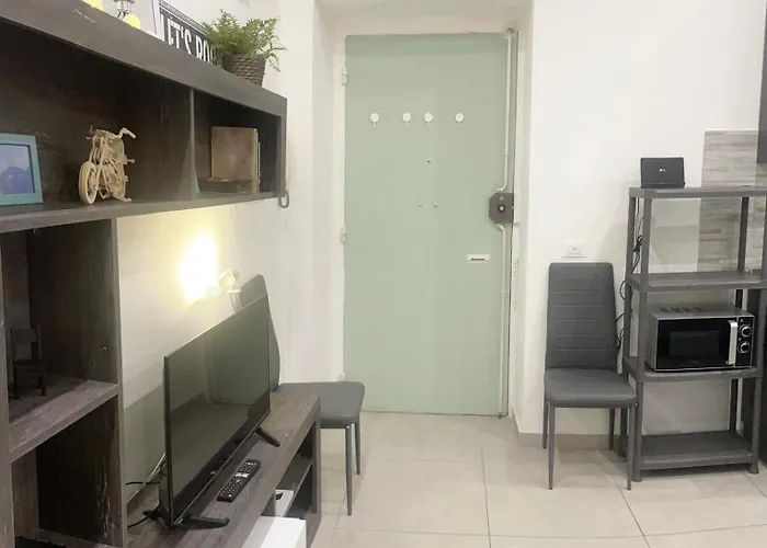 New Varese Venus Apartment *